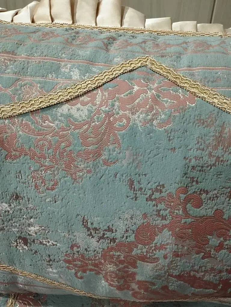 بالشت نو فروشی مناسب جهیزیه|رختخواب، بالش، پتو|خاش, |دیوار