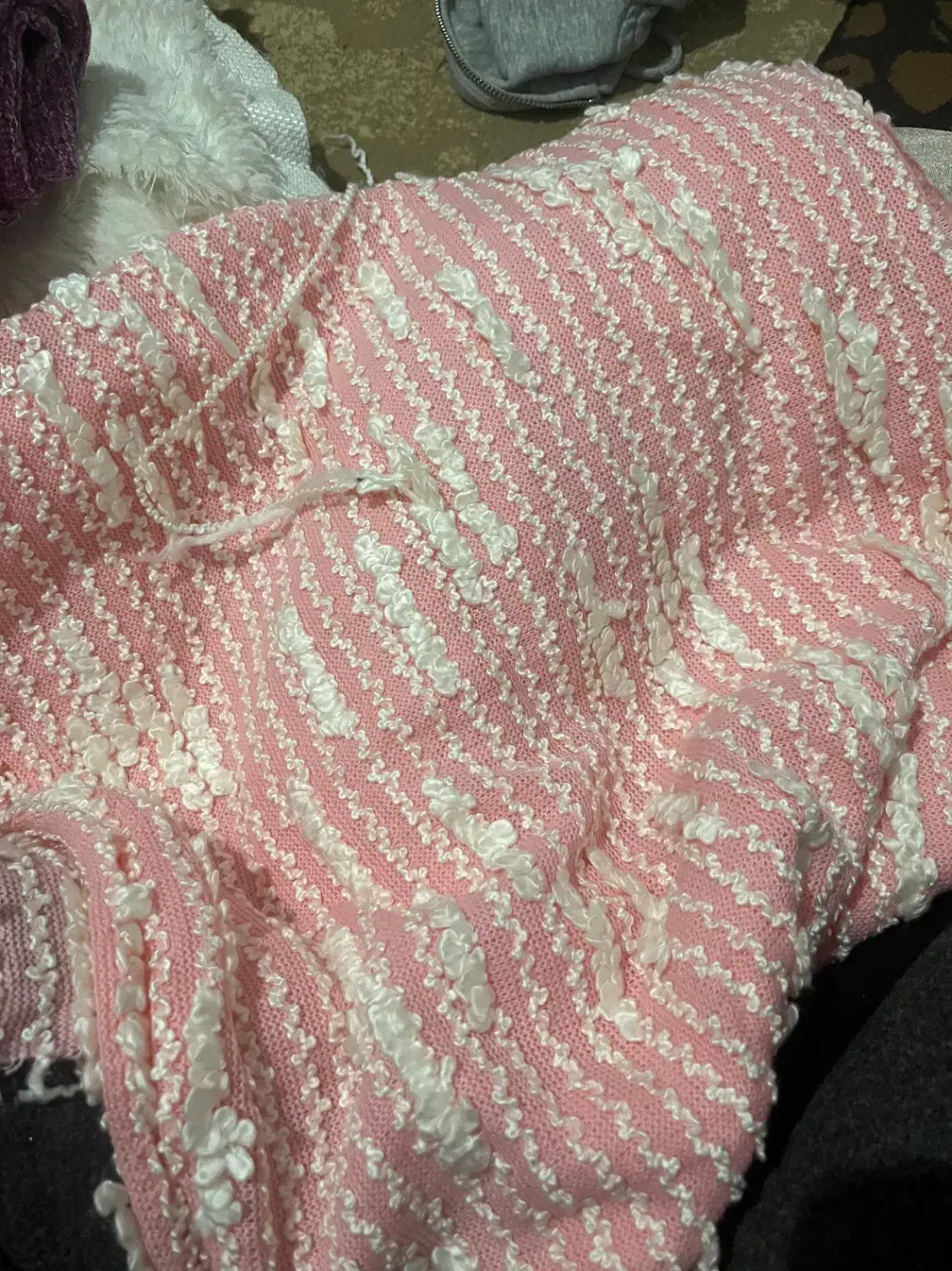 پارچه|لوازم خیاطی و بافتنی|رشت, خمیران زاهدان|دیوار