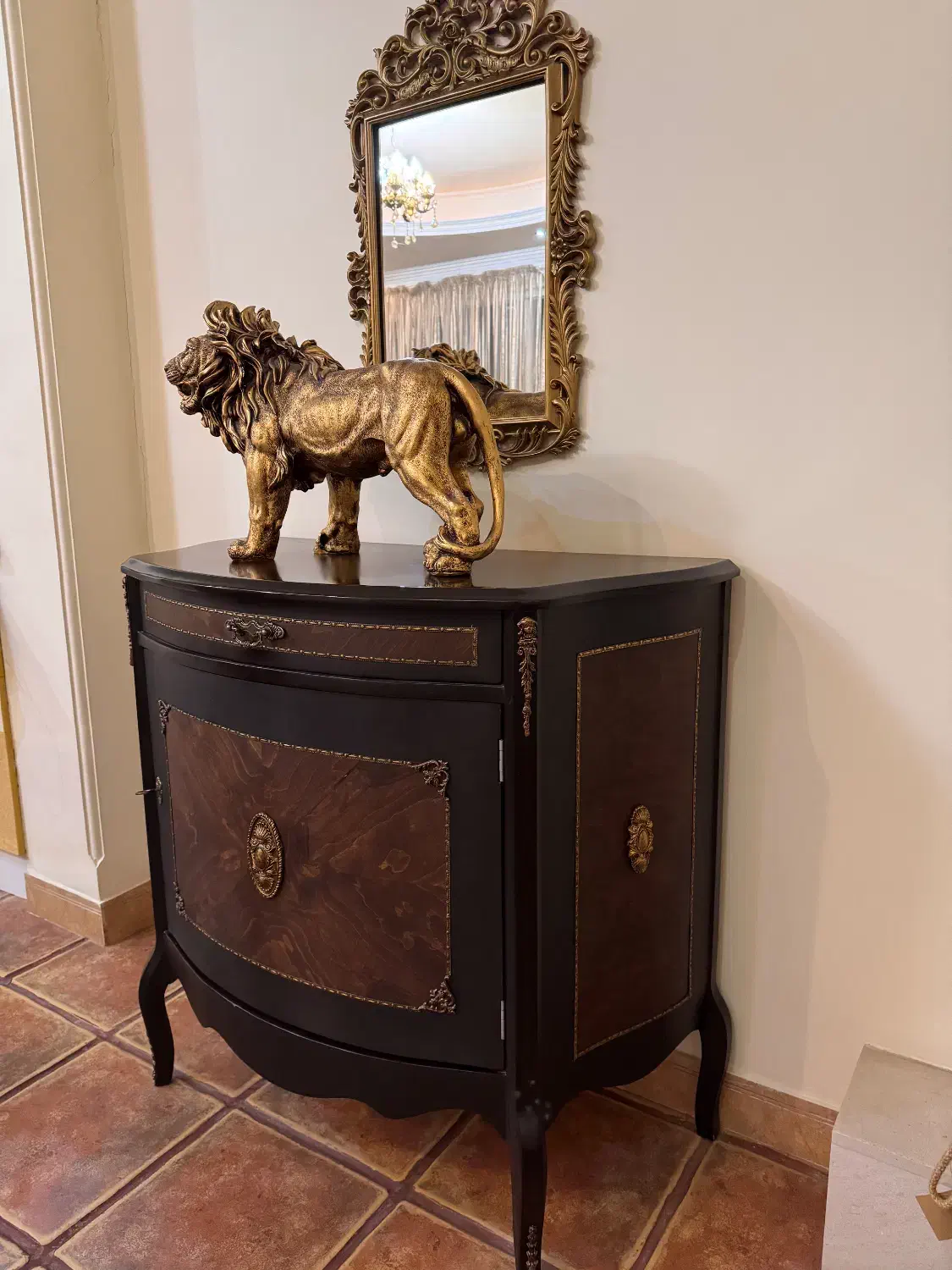 آینه کنسول معرق و بسیار زیبا|بوفه، ویترین، کنسول|رشت, کاکتوس|دیوار