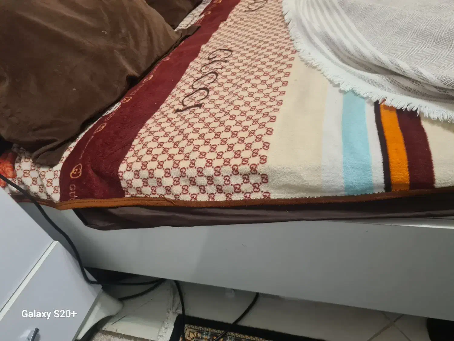 تخت ۲ نفره همراه تشک تبی سوپر لوکس و جک فلزی|تخت و سرویس خواب|تهران, نیکنام|دیوار