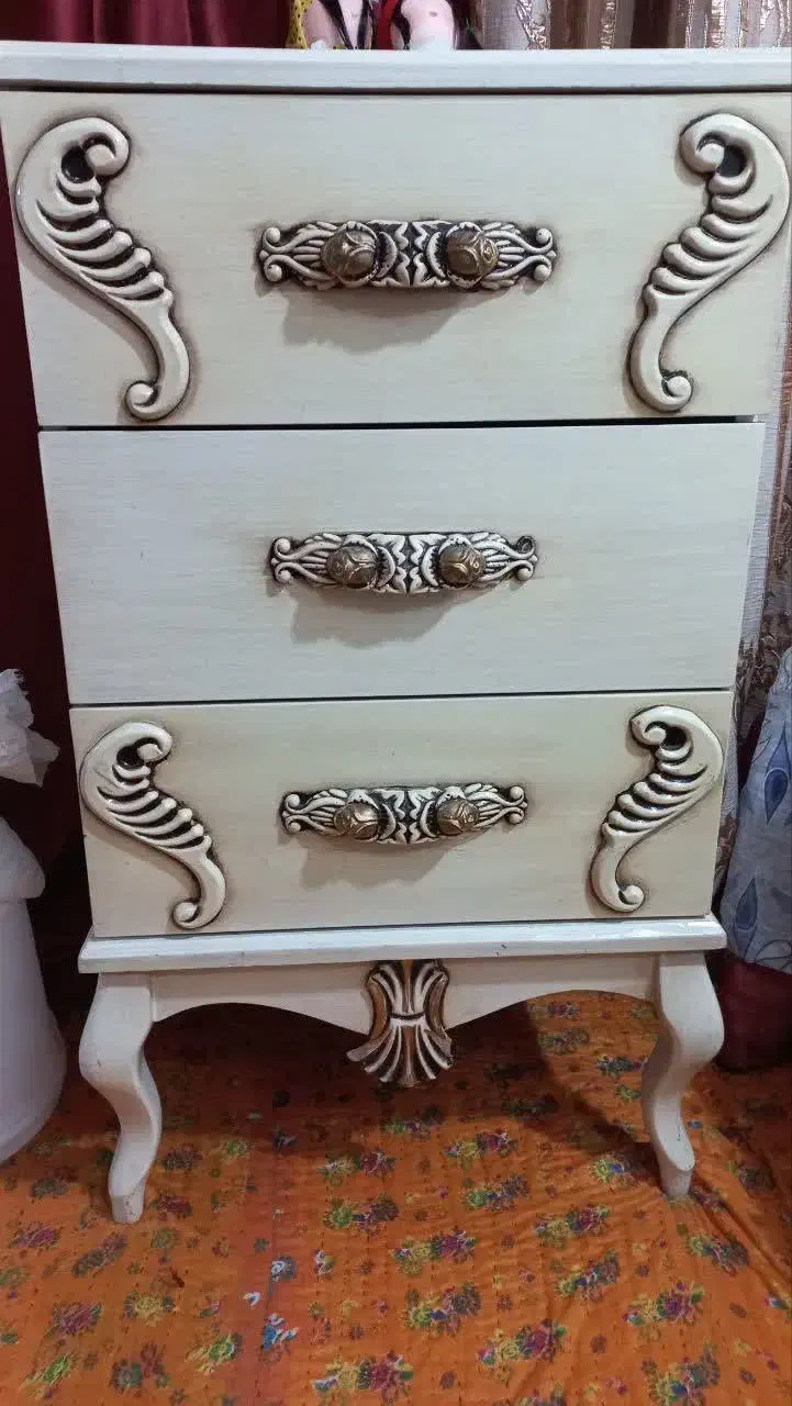 فایل‌سه‌کشو‌رنگ‌کرم‌بفروش‌میرسد|جاکفشی، کمد، دراور|مشهد, طلاب|دیوار