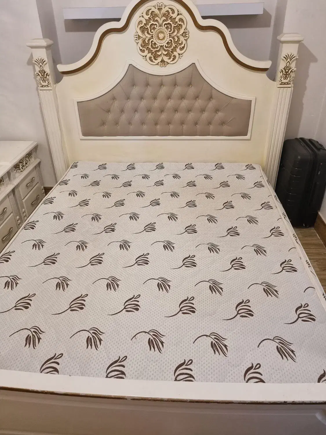 سرویس خواب دونفره|تخت و سرویس خواب|بهبهان, |دیوار