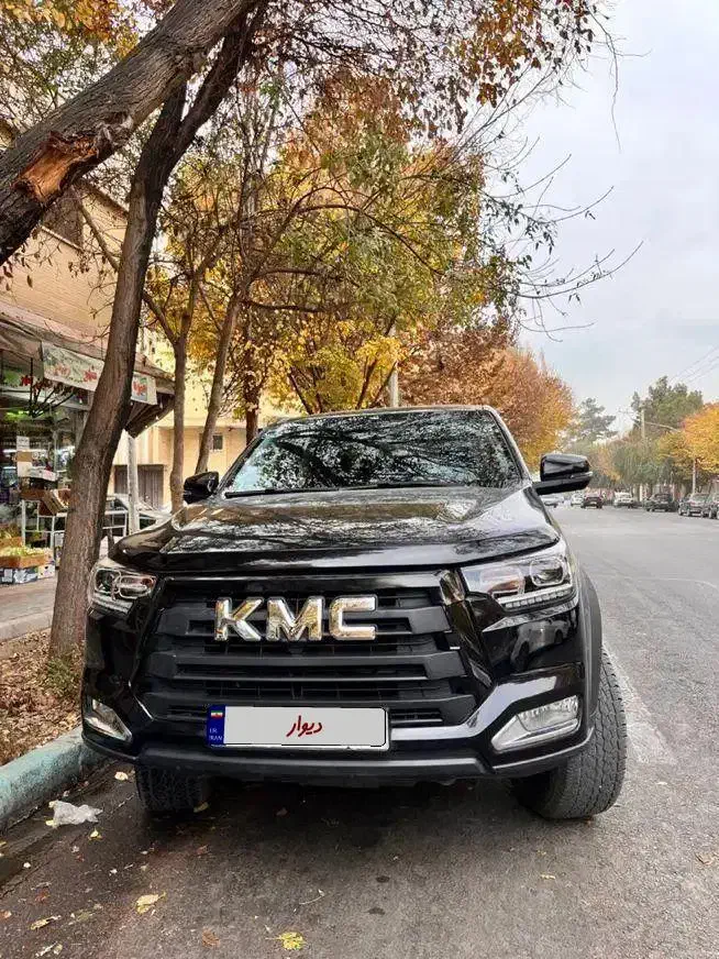 کی ام سی بسیار تمیز آفرود نرفته|خودرو سواری و وانت|اصفهان, خانه اصفهان|دیوار