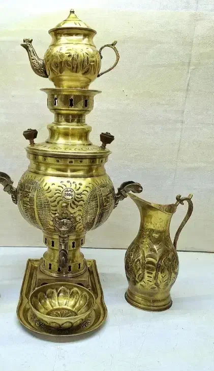 سماور زغالی برنجی|سماور، چای‌ساز، قهوه‌ساز|کرج, کلاک بالا|دیوار