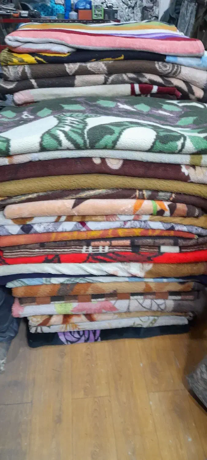 خریدار انواع  پتو . عمده .|رختخواب، بالش، پتو|تهران, بریانک|دیوار