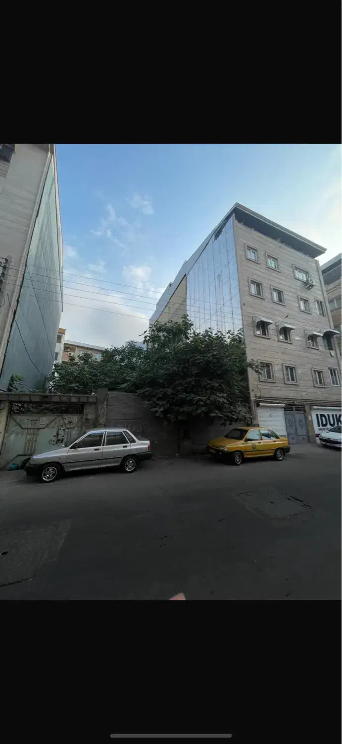 خانه ویلایی قدیمی در معلم محدوده استانداری|فروش زمین و ملک کلنگی|رشت, معلم|دیوار