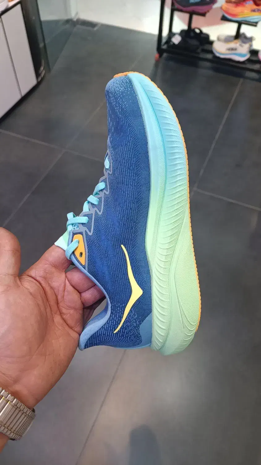 کتونی اصل هوکا سایز ۴۱|کیف، کفش، کمربند|تهران, شهید رجایی|دیوار