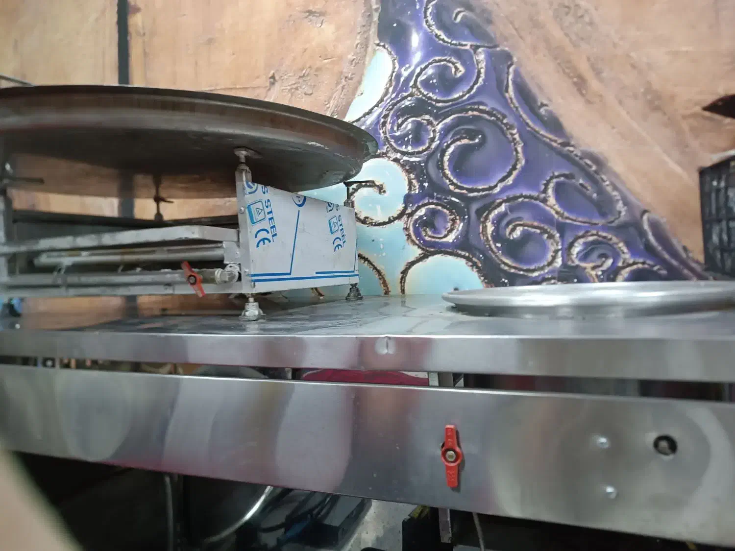 میز و گاز وسایل کامل  بریونی|کافی‌شاپ و رستوران|شاهین‌شهر, عطار|دیوار