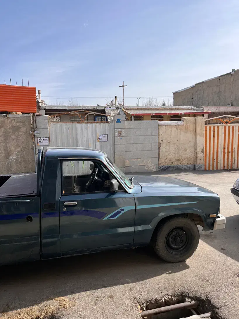 مزدا وانت ۲۰۰۰|خودرو سواری و وانت|بروجرد, |دیوار