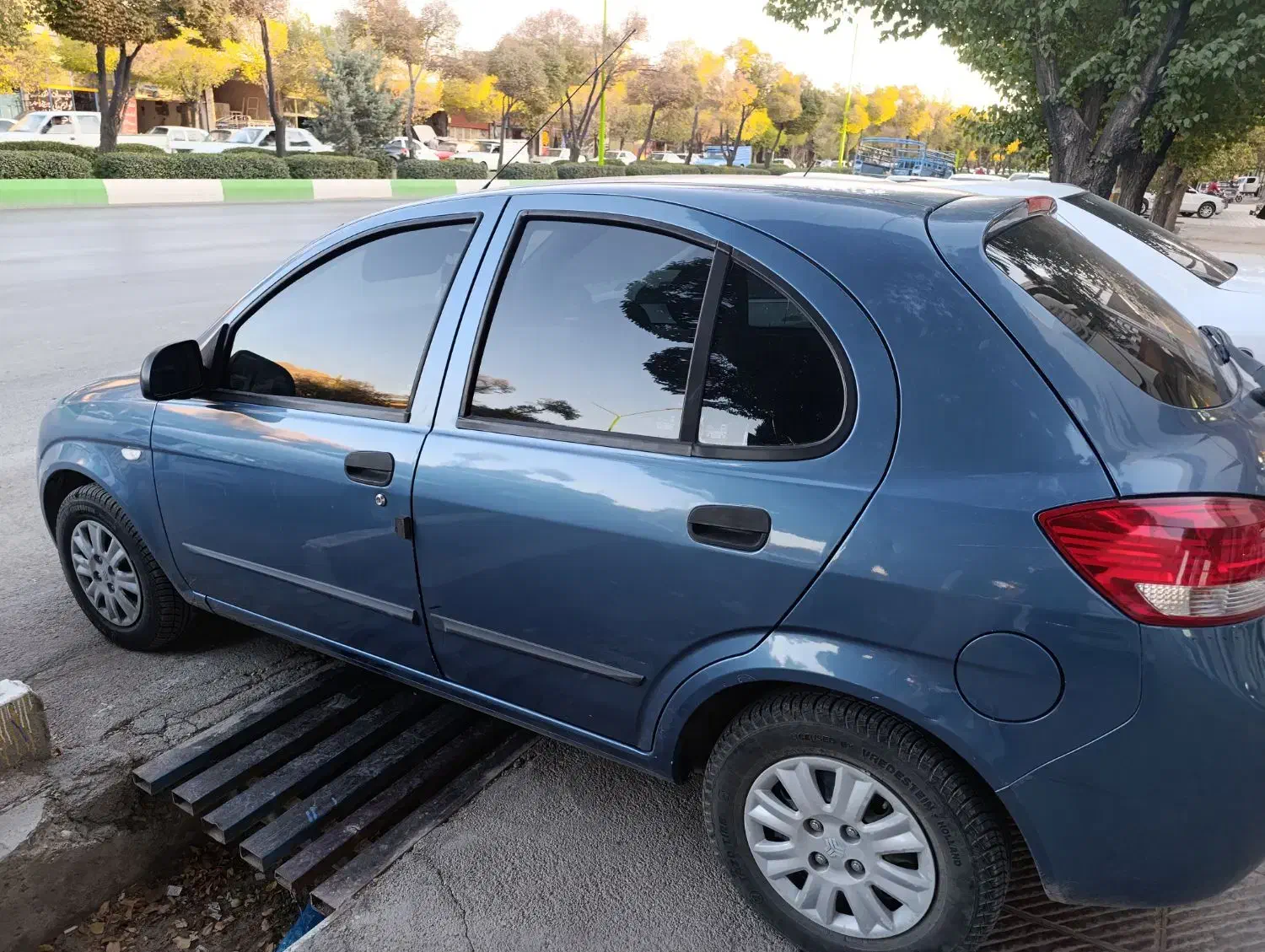 تیپا دو مدل 400|خودرو سواری و وانت|شهرضا, |دیوار