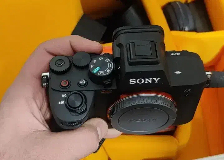 دوربین سونی آلفا ۷ مارک ۴ A7IV|دوربین عکاسی و فیلم‌برداری|ساری, |دیوار