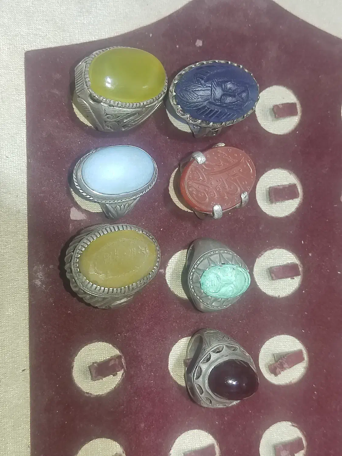 سنگ|کلکسیون اشیاء عتیقه|سمنان, |دیوار