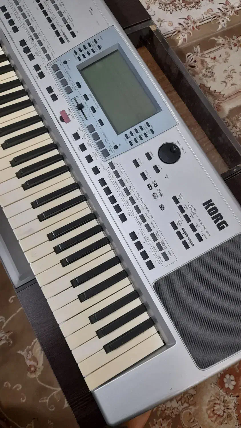 ارگ|پیانو، کیبورد، آکاردئون|معصومیه, |دیوار