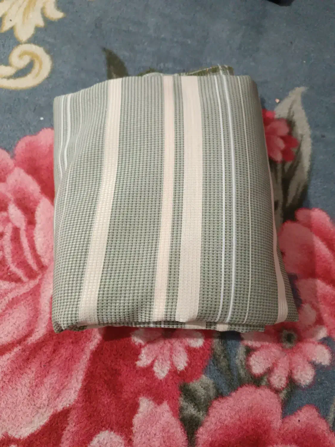 پارچه|لوازم خیاطی و بافتنی|خرمآباد, |دیوار