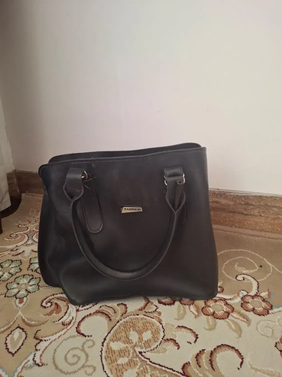 کیف زنانه|کیف، کفش، کمربند|قم, نیروگاه|دیوار