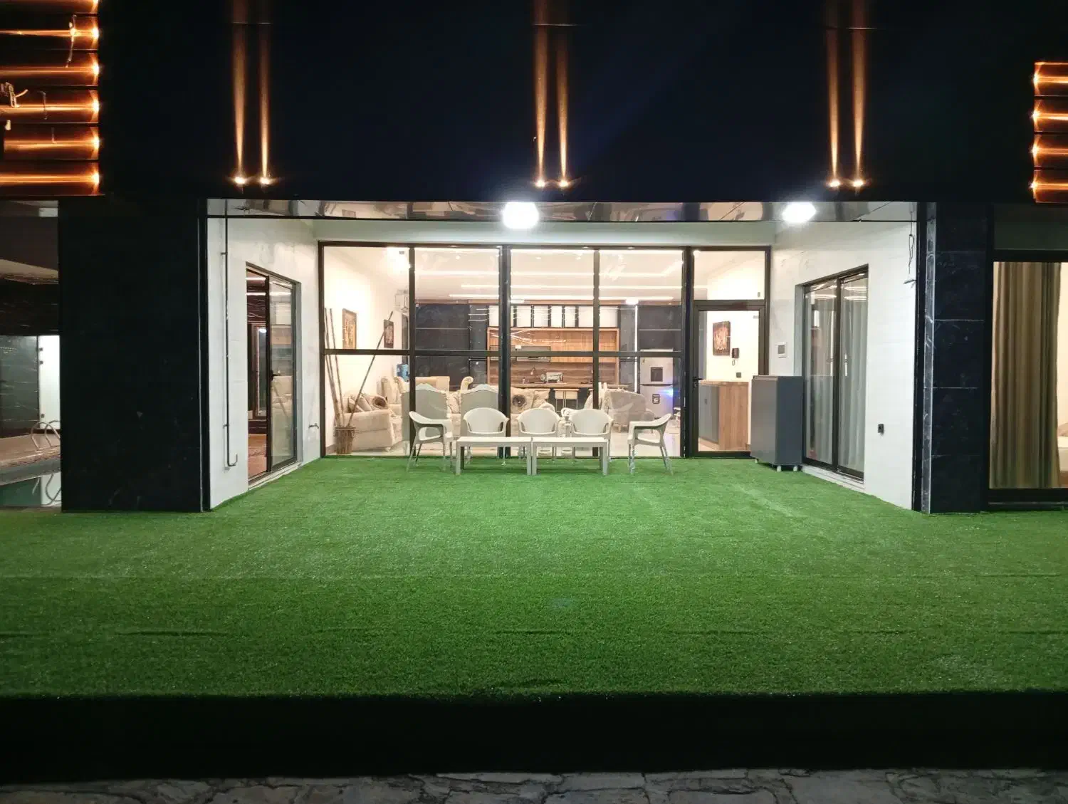 اجاره ویلا روزانه استخر دار کولر گازی نوساز|اجارهٔ کوتاه‌مدت ویلا و باغ|ارومیه, |دیوار