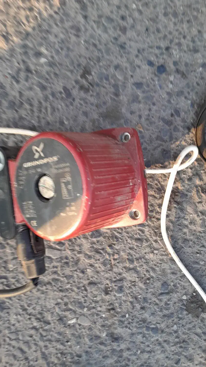 پمپ ۲اینچ گرانفوس.درحد نو|آبگرمکن، پکیج، شوفاژ|خرم‌آباد (تنکابن), |دیوار