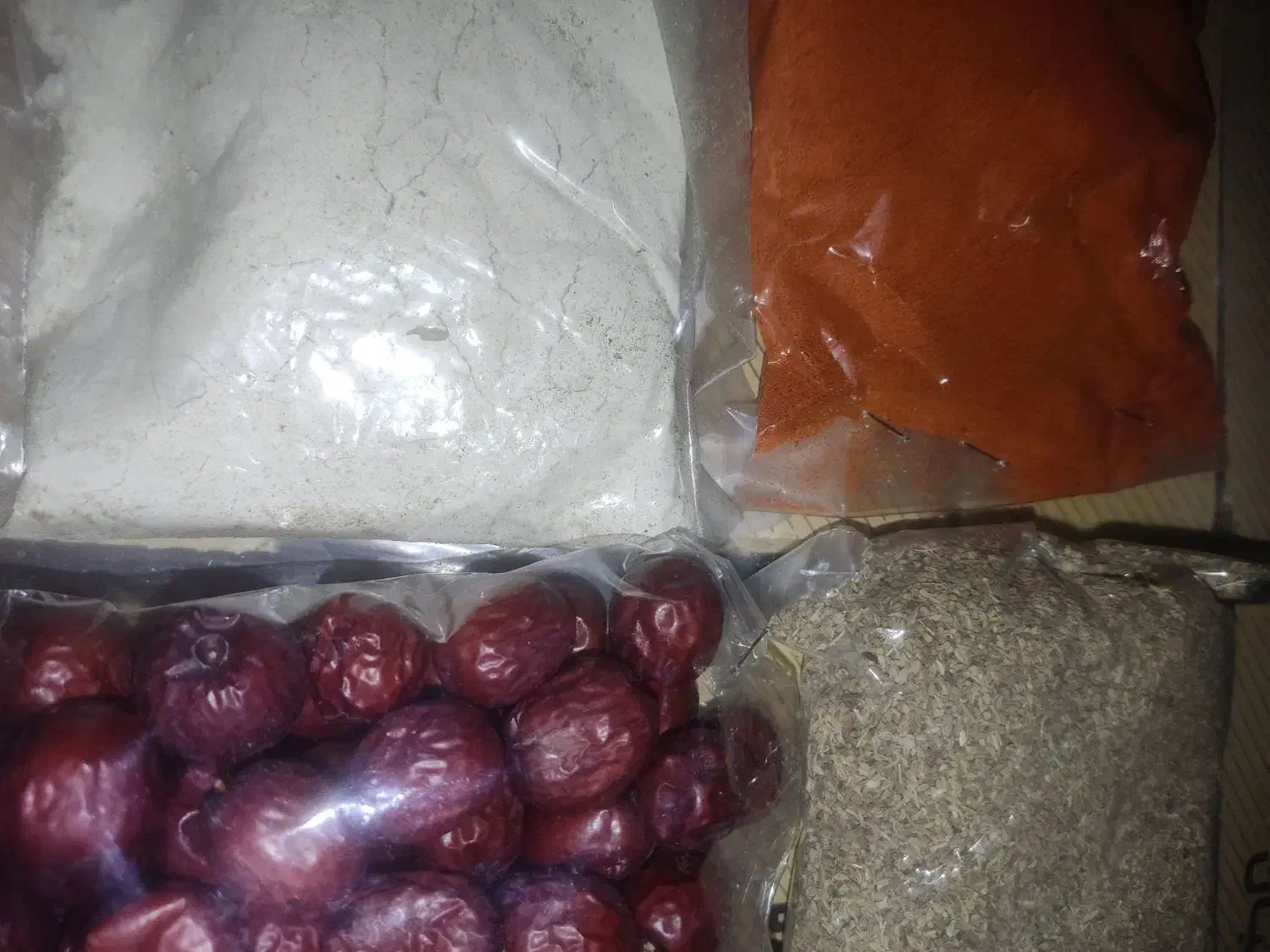 نیرو کار جهت همکاری در بازار هفتگی اقا|استخدام بازاریابی و فروش|شیراز, وحدت|دیوار