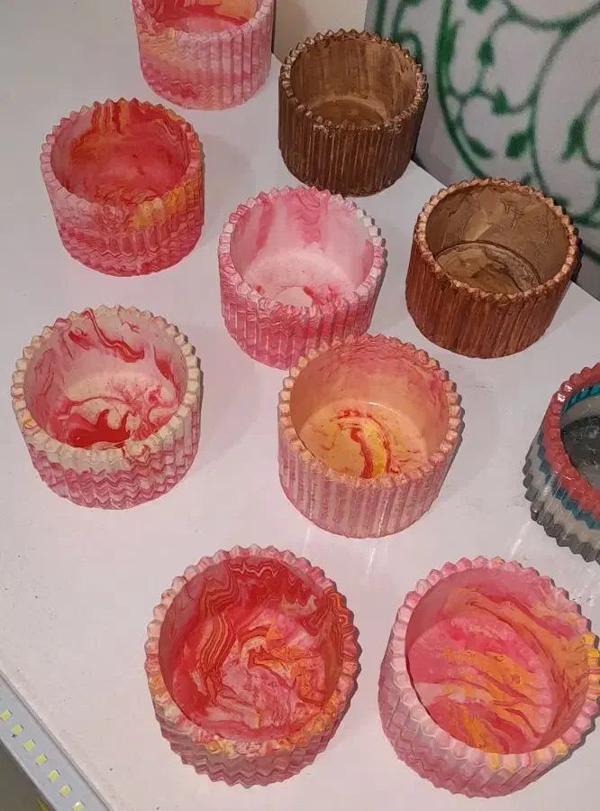 تولید و فروش گلدون های کوچک خانگی (پاساژموسوی)|صنایع دستی و سایر لوازم تزئینی|دوگنبدان, |دیوار