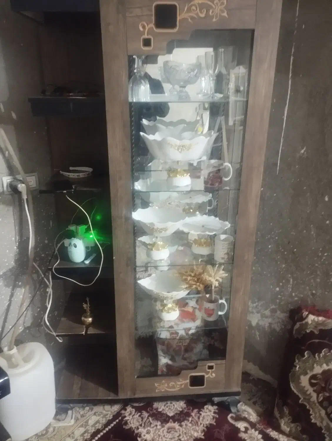 بوفه|بوفه، ویترین، کنسول|نیمروز, |دیوار