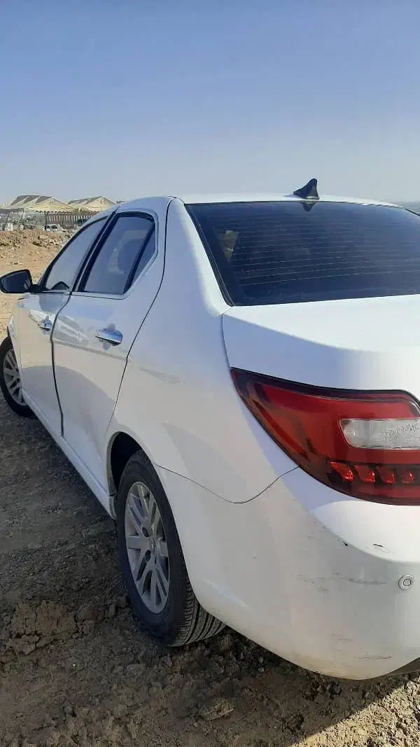 دنا پلاس تیپ ۱مدل ۹۸|خودرو سواری و وانت|کرج, حیدرآباد|دیوار