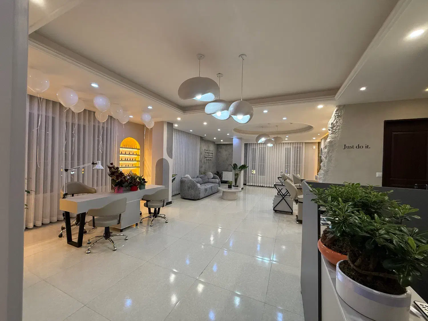 استخدام نیروی فعال سالن|استخدام درمانی، زیبایی، بهداشتی|هشتگرد, شهرک ولیعصر (مصلی)|دیوار