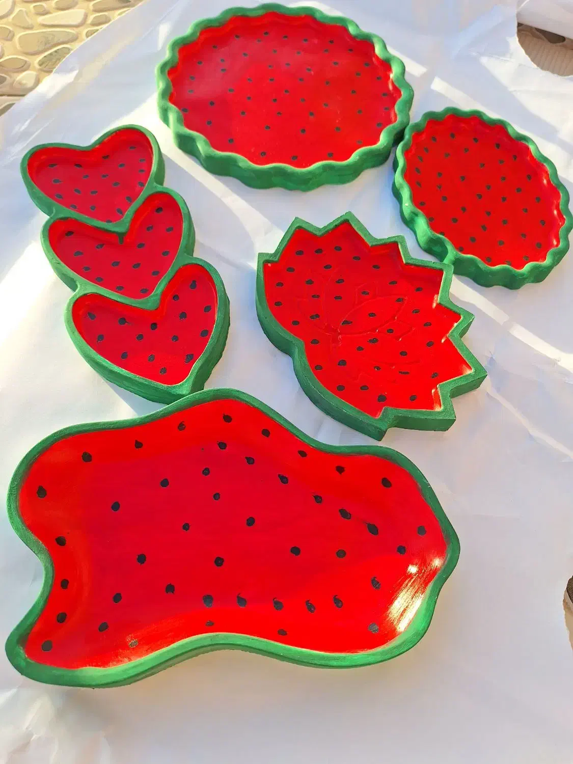 سرویس پذیرایی شب یلدایی|ظروف سرو و پذیرایی|شیراز, قلات|دیوار