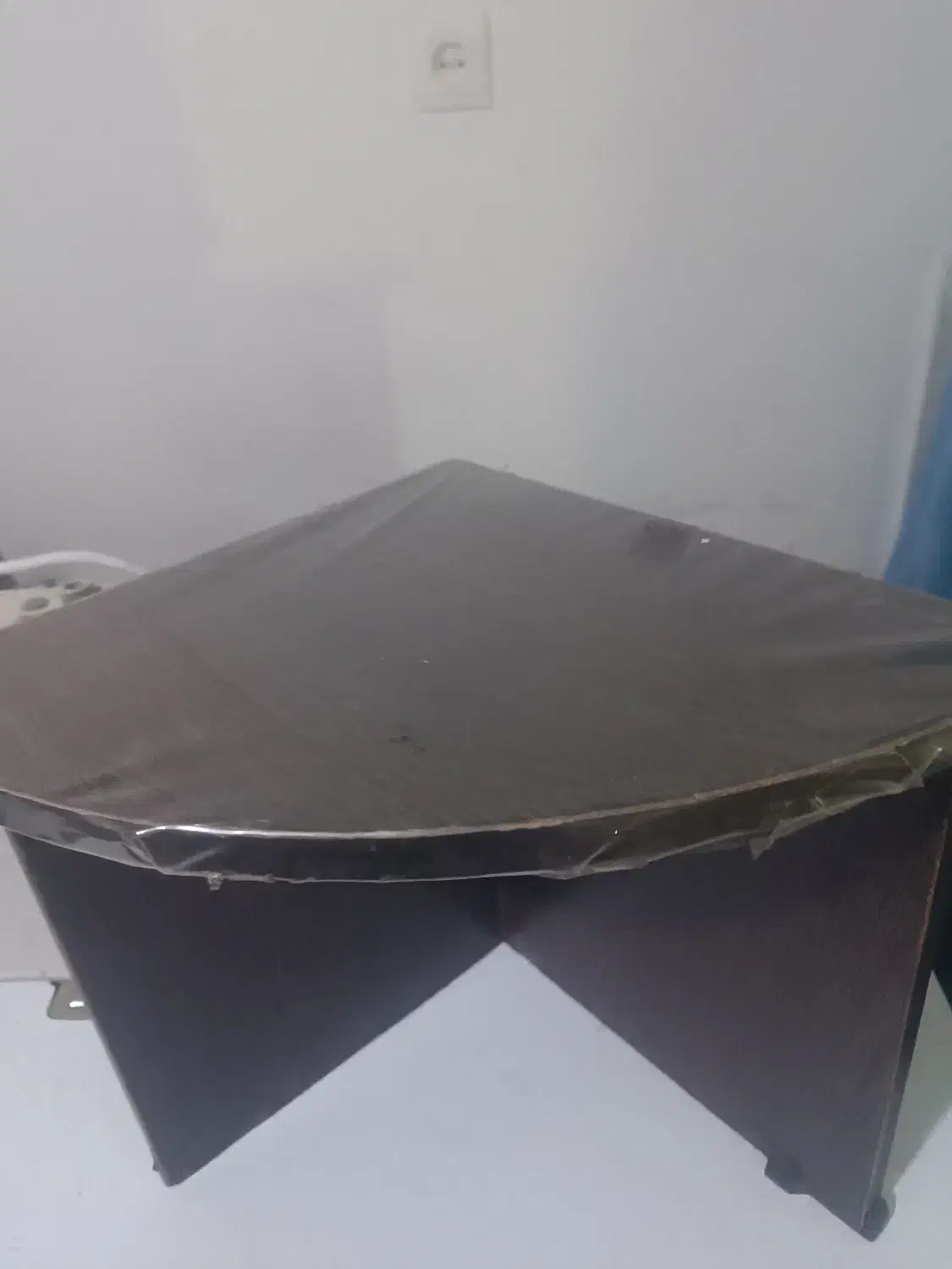 میزعسلی فقط ۵۰۰تومن|مبلمان خانگی و میز عسلی|هشتگرد, شهرک ولیعصر (مصلی)|دیوار