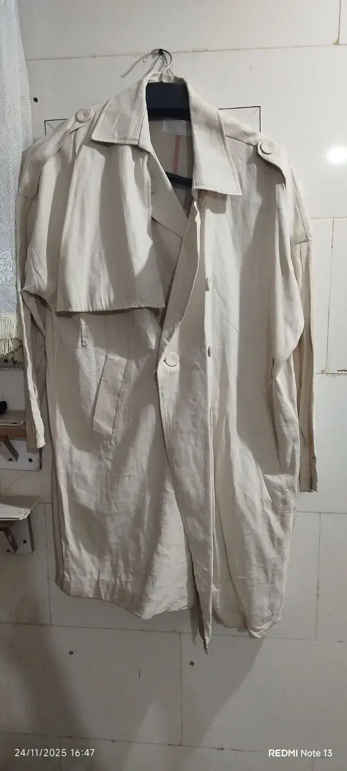 پالتو|لباس|مرودشت, ژیان|دیوار