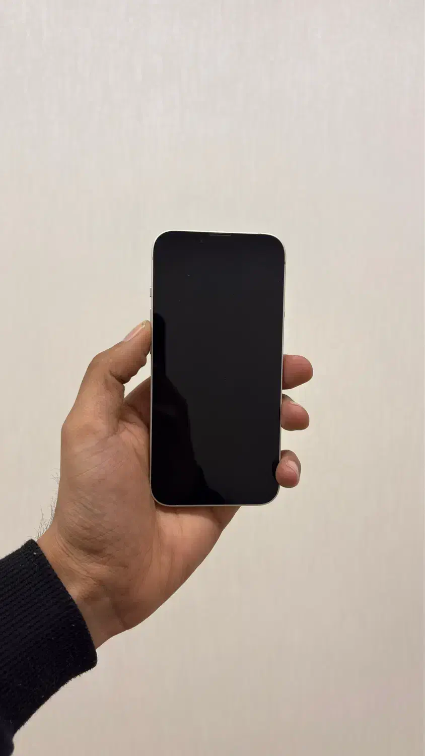 گوشی آیفون ۱۳ نرمال ۱۲۸ سفید فقط ۵۹۵۰۰|موبایل|گرگان, |دیوار