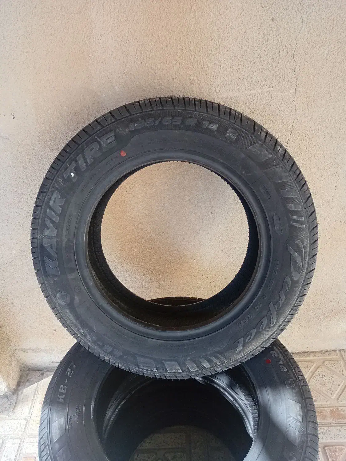 لاستیک پژو ۱۸۵ کویر + لاستیک پراید ۱۷۵ کویر(آکبند)|قطعات یدکی و لوازم جانبی|کرمانشاه, |دیوار