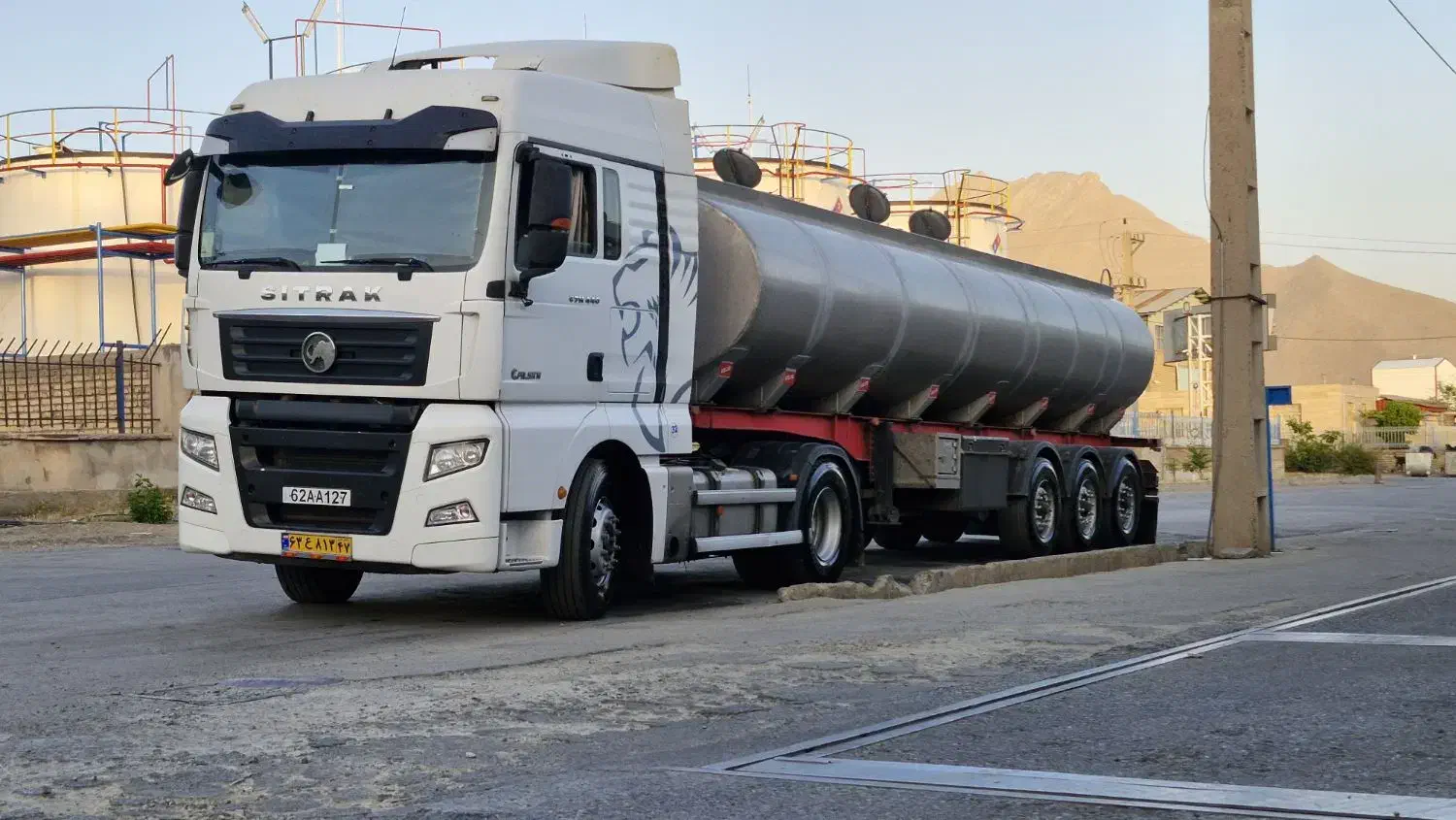 حمل مایعات همراه به تانکر استیل|خدمات حمل و نقل|اراک, |دیوار