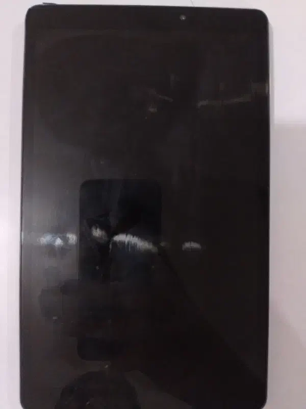 تبلتt8HUAWEIبه همراه قاب|تبلت|کرج, حسین‌آباد|دیوار