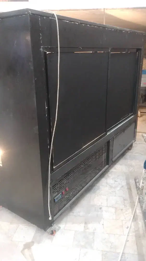 فروش یخچال شو کیک|کافی‌شاپ و رستوران|شاهرود, |دیوار