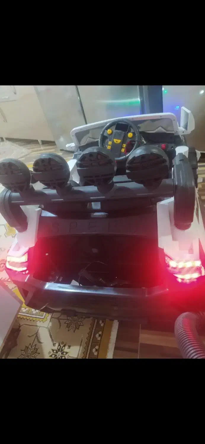 ماشین شارژی 2 موتور|اسباب‌بازی بچه|مهاباد (آذربایجان غربی), |دیوار