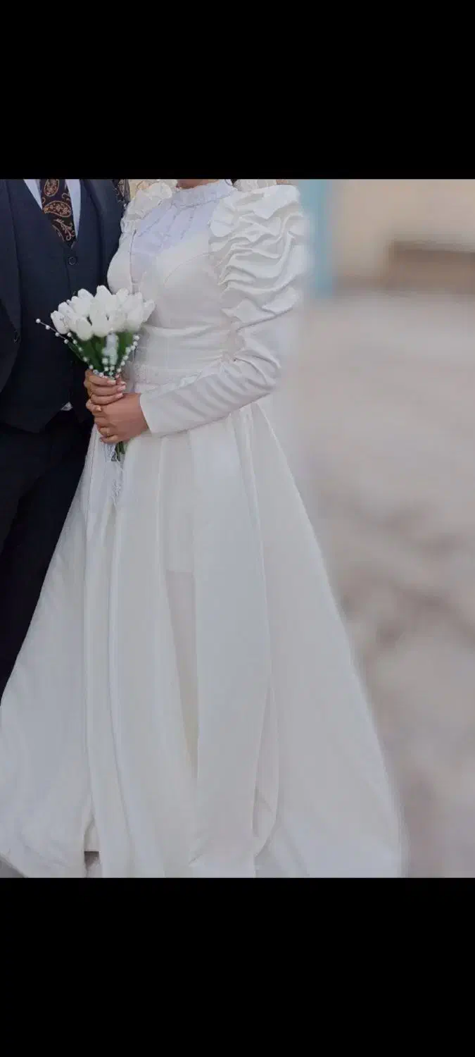 لباس عقد|لباس|اراک, |دیوار