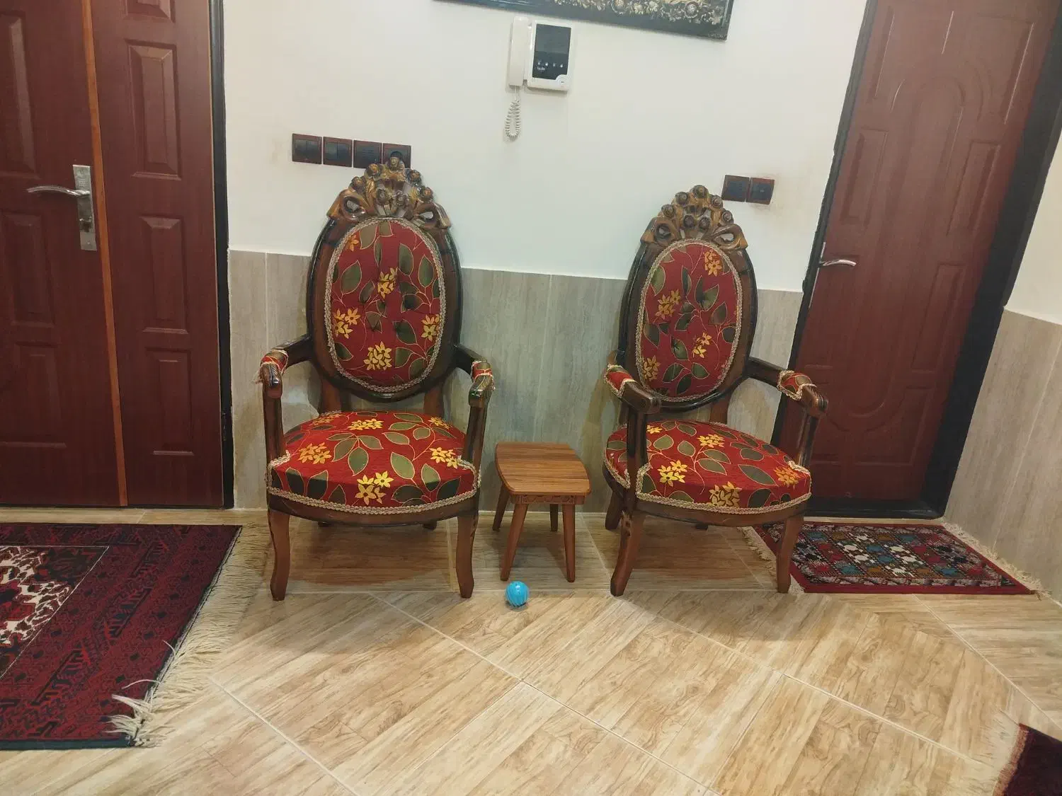 مبل سلطنتی|مبلمان خانگی و میز عسلی|بیرجند, |دیوار