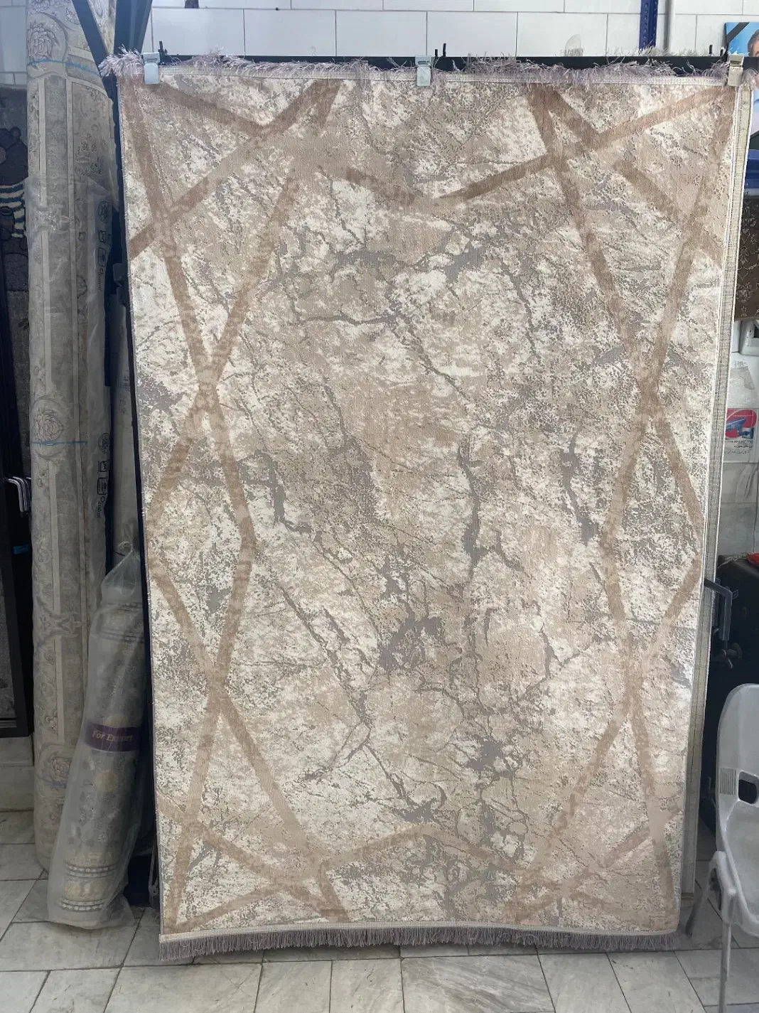 فروش فرش 4 متری|فرش|شاهین‌شهر, مخابرات (شهید بهشتی)|دیوار