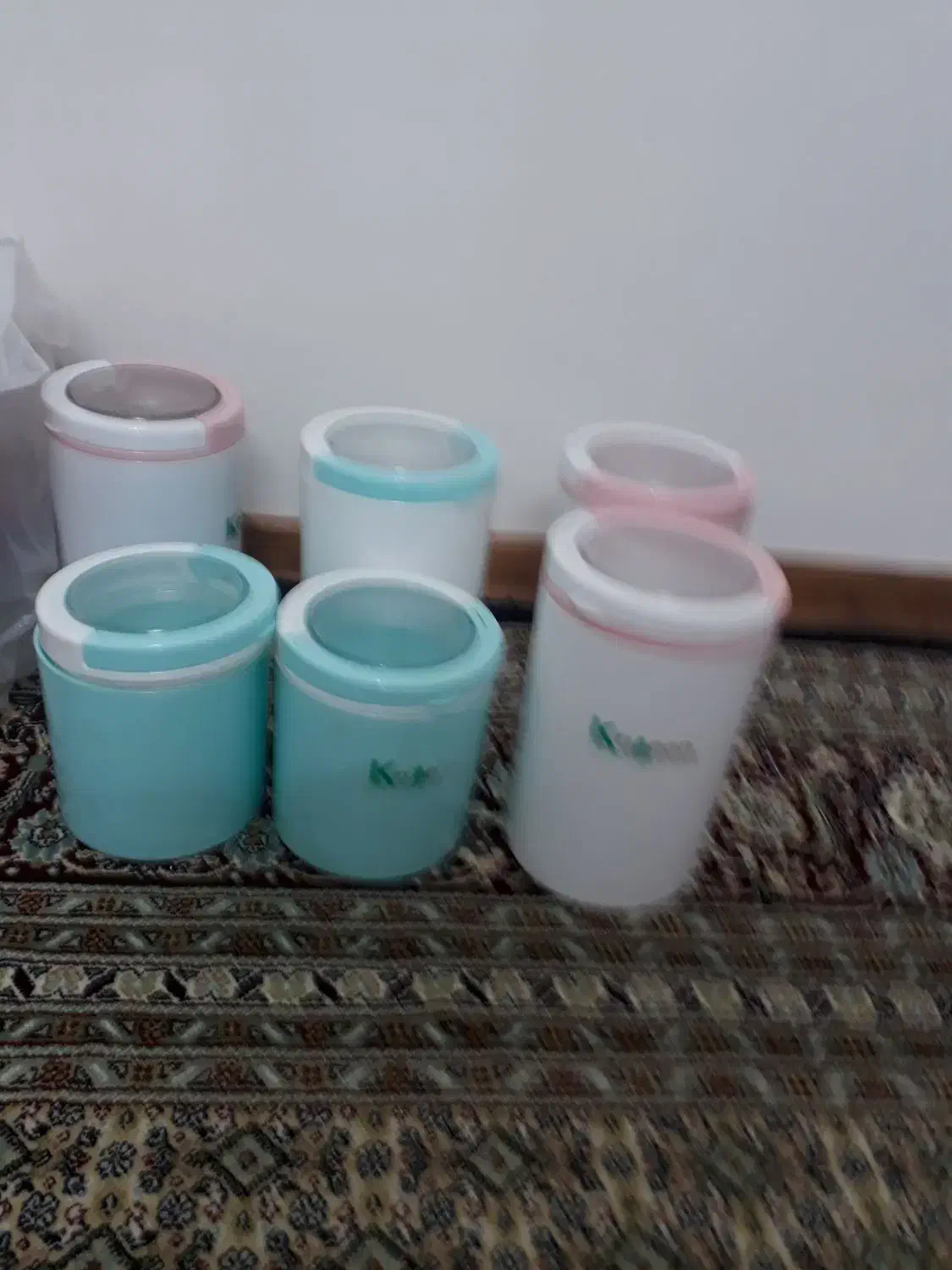 ظروف حبوبات|ظروف نگهدارنده، پلاستیکی، یک‌بارمصرف|بجنورد, |دیوار