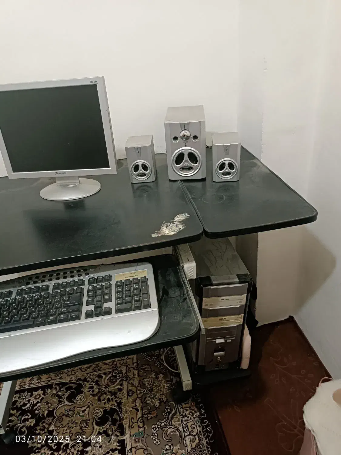 کامپیوتر کهنه|رایانه رومیزی|مشهد, مصلی (کارمندان اول)|دیوار