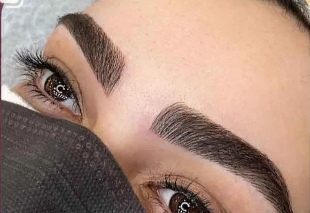 کاشت ابرو طبیعی اقساطی با تخفیف ویژه|خدمات آرایشگری و زیبایی|یزد, |دیوار