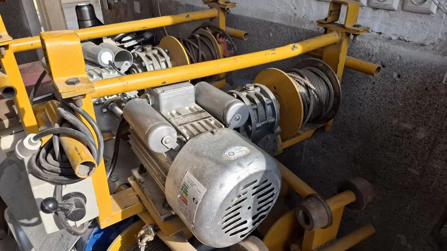 وینچ بالابری|ماشینآلات صنعتی|مشهد, ولیعصر (شهرک غرب)|دیوار