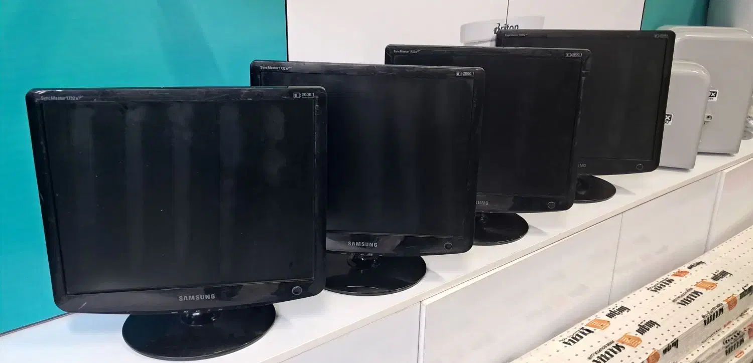 مانیتور17اینج سامسونگ|رایانه رومیزی|همدان, |دیوار