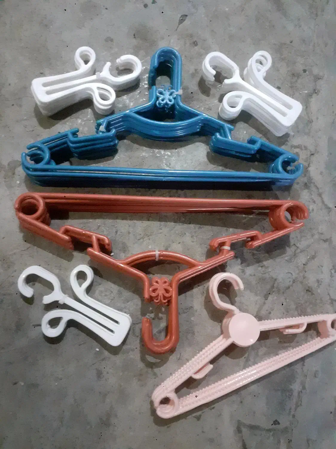 رخت آویز|بندرخت و رخت‌آویز|پارس‌آباد, |دیوار