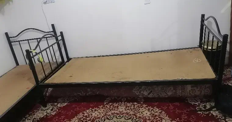 تخت تک نفره|تخت و سرویس خواب|تربت جام, شهرک آزادگان|دیوار