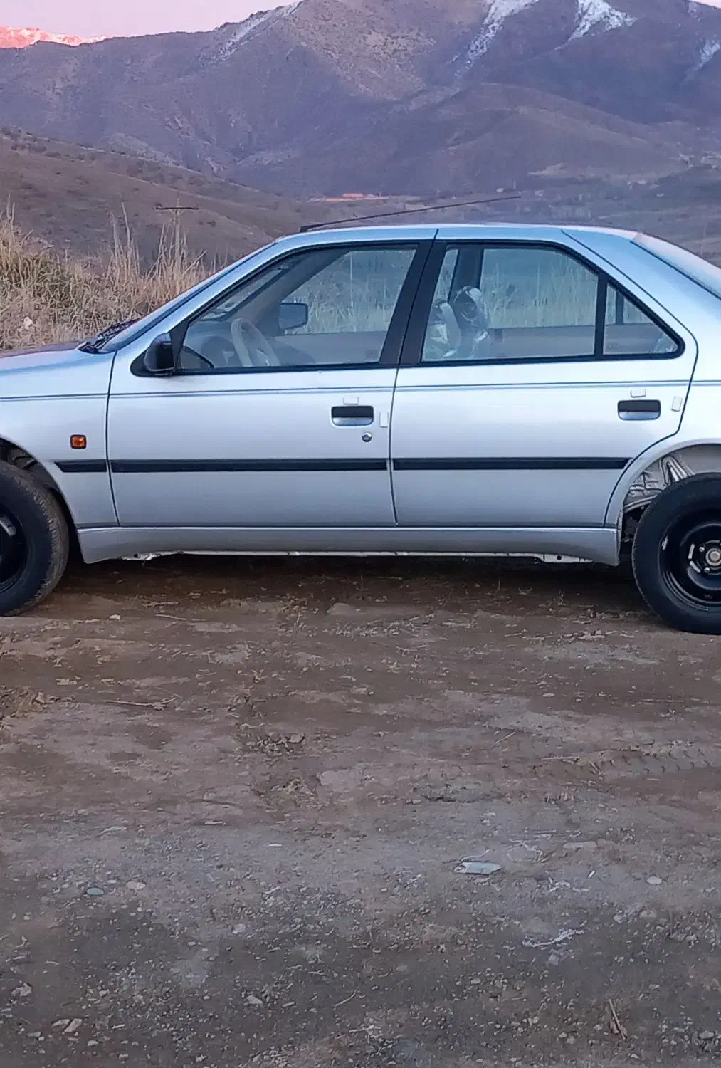 پژو۴۰۵مدل ۹۳|خودرو سواری و وانت|مریوان, |دیوار