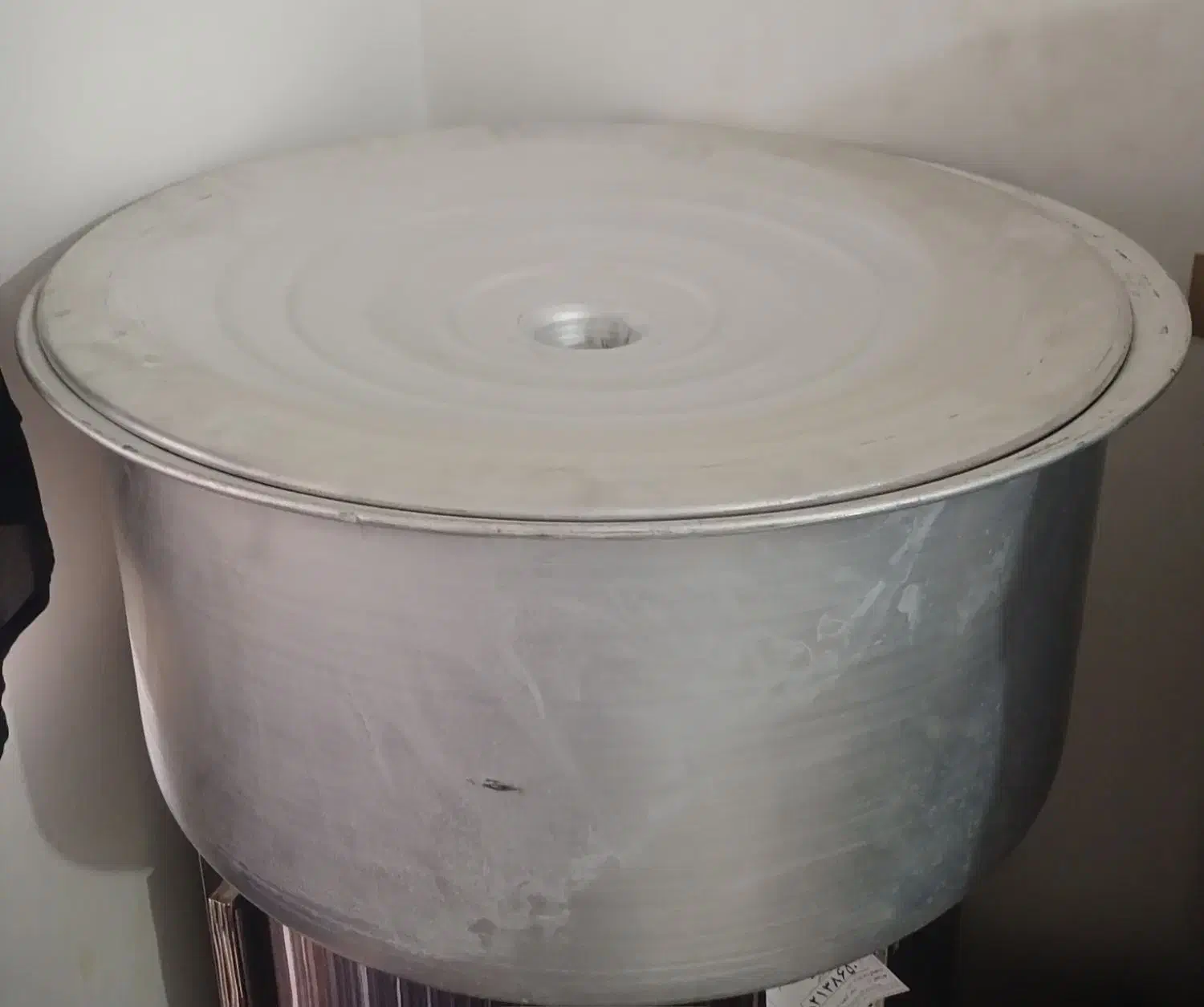 دیگ بزرگ|ظروف پخت‌وپز|شوشتر, |دیوار