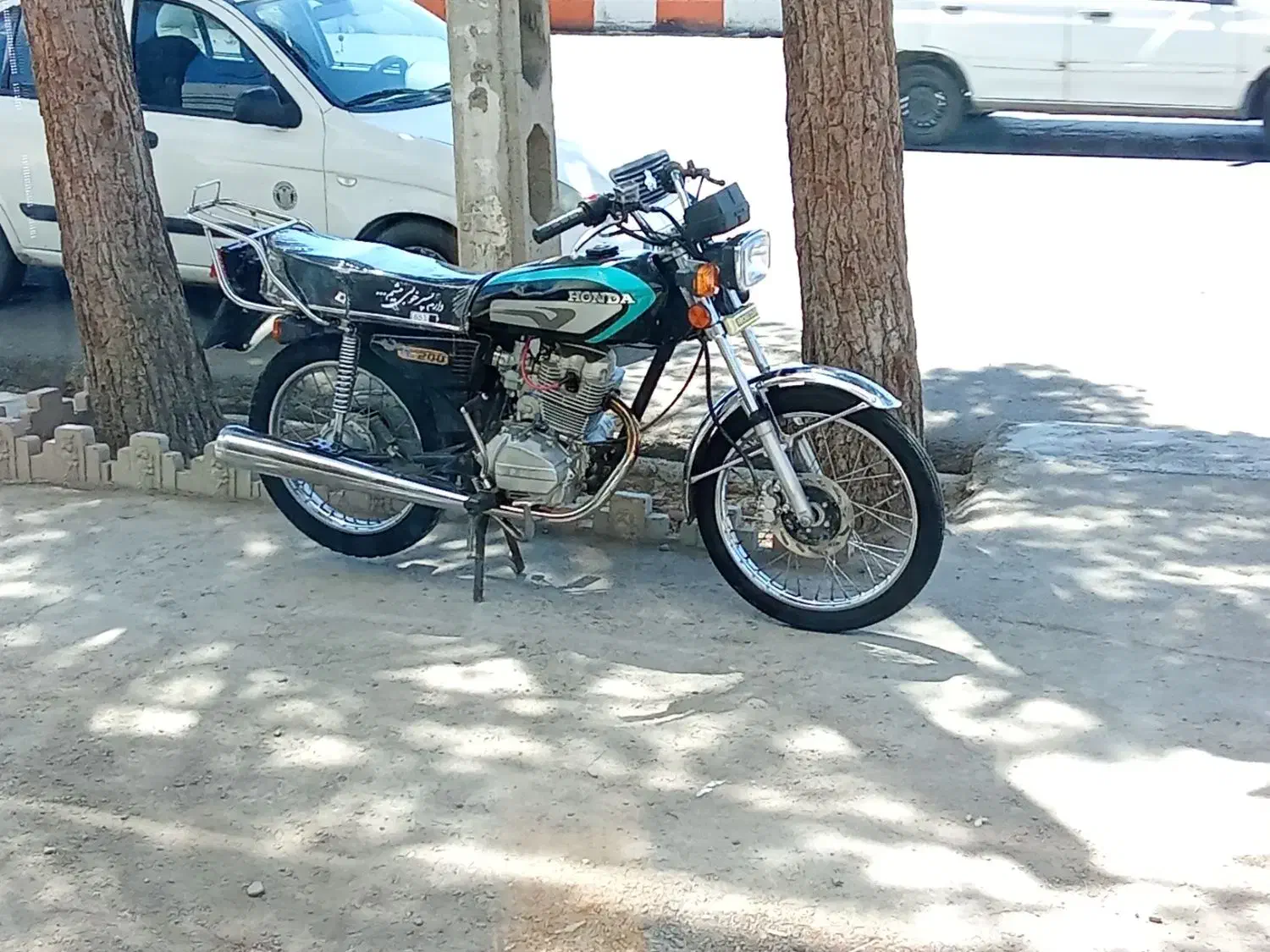 موتور 200|موتورسیکلت|تربتحیدریه, داروپخش|دیوار