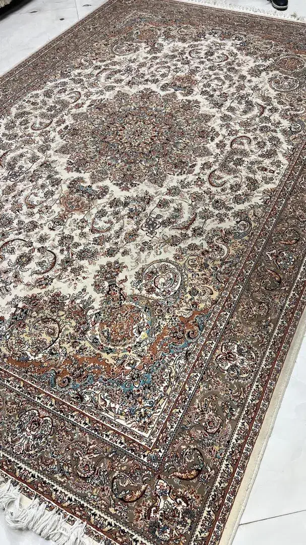 ۶متری۴تخته جفت ۷۰۰ شانه سالم|فرش|تهران, هفده شهریور|دیوار