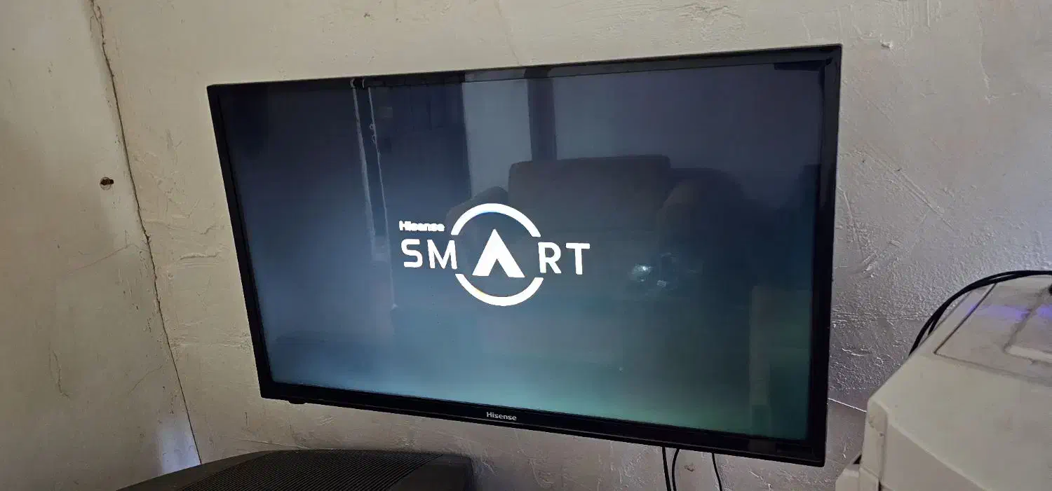 تلوزیون ۳۲ اینج هایسنس|تلویزیون و پروژکتور|لولمان, |دیوار